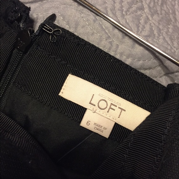 Adorable LOFT Asymmetrical Wrap Style Skirt - Picture 5 of 6